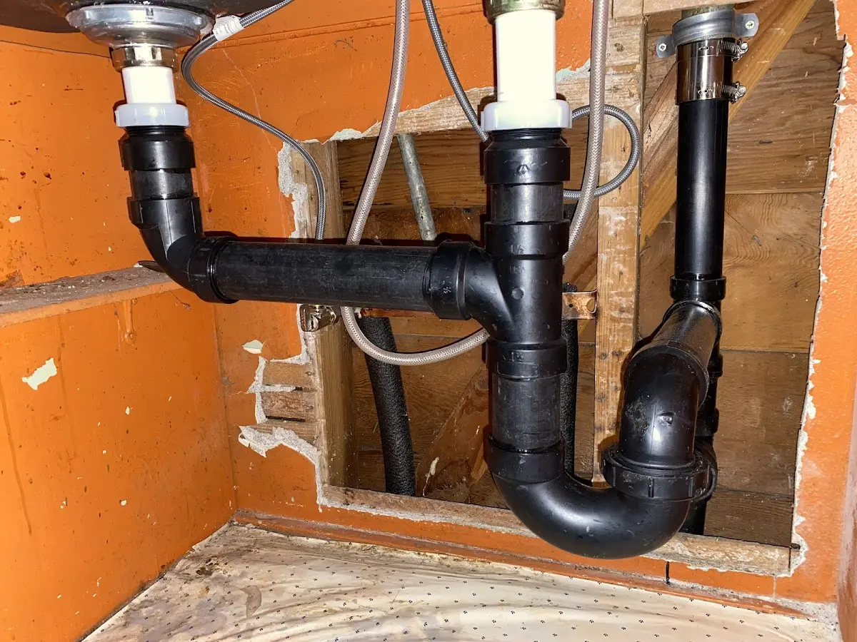 Professional Pipe Bursting equipment and tools on the job in Willow Park